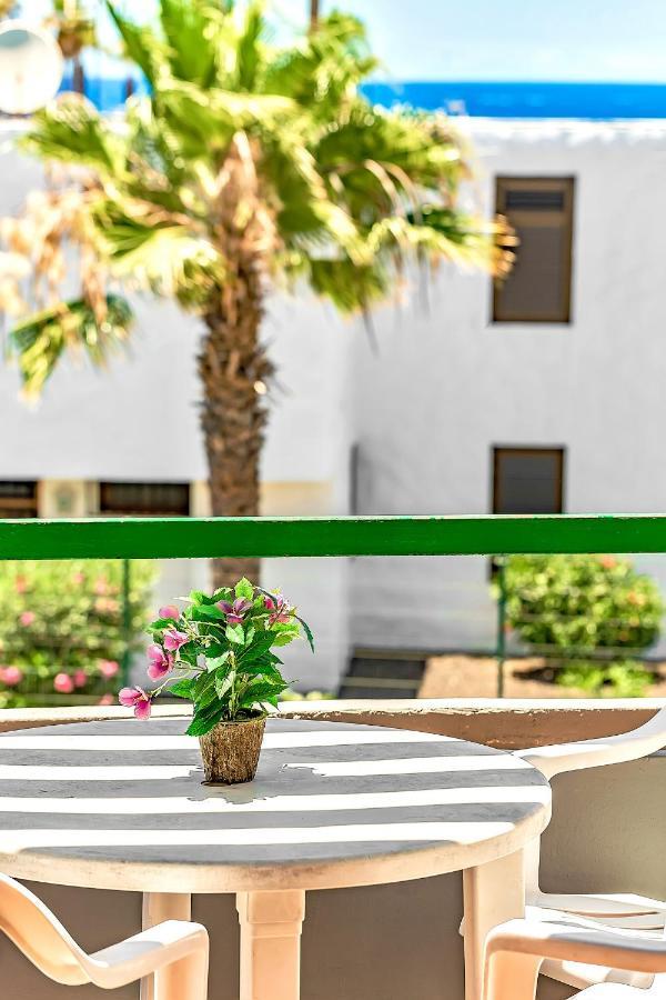 Apartment Near Playa De Las Americas With Wifi And Pool, Tenerife Sur Exterior photo