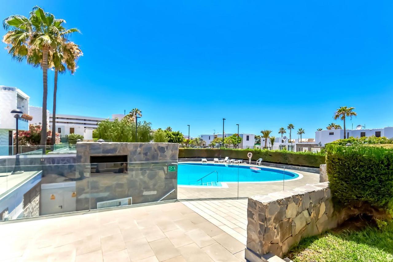 Apartment Near Playa De Las Americas With Wifi And Pool, Tenerife Sur Exterior photo